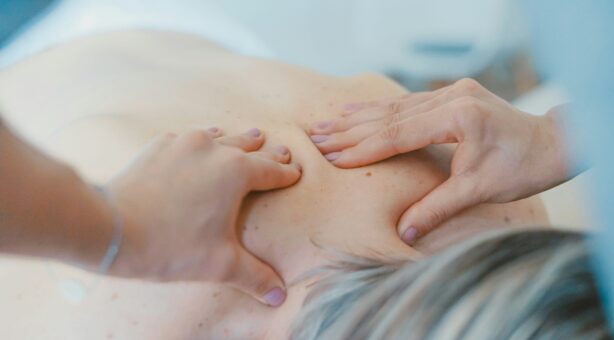 eagle_1553566-Beauty/Health/Massage-NSW-2044